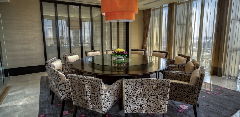 Vimean Penthouse Suite - Dining Room